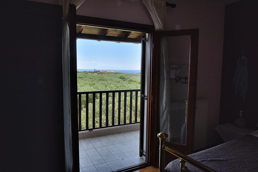 Nature Villa Gerakini Exterior photo
